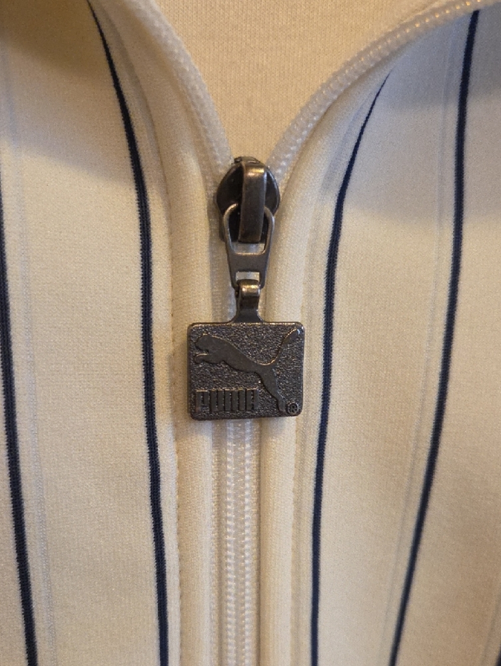 VINTAGE 70s Puma White Track Jacket with Light Blue Accents and Navy Pinstripes - Picture 4 of 8